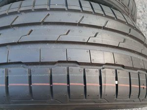 Vadonatúj Hankook Ventus Premium S1 EVO3 EV 225 55 R18 Gumiabroncs olcsón eladó