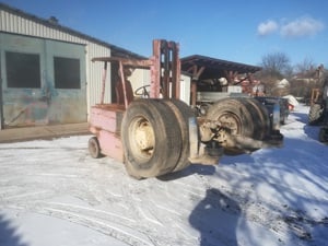 Eladó Desta dízel targonca 1,6 tonnás teherbírás Zetor motoros